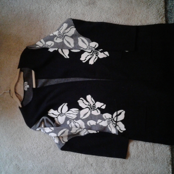 Black, white and grey coatigan - Picture 4 of 5